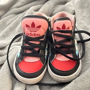 Toddler Baby girl colorful adidas size 5